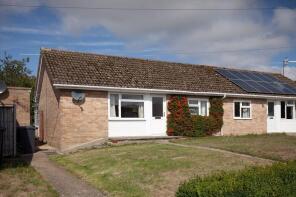 5, Spracklands, Salisbury SP3 5DY