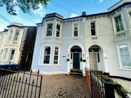 Flat 3, 30 Lancaster House, Avenue Road, Leamington Spa CV31 3PY