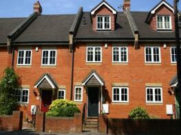 12, Scotts Mews, Priory Road, Ascot SL5 8SA