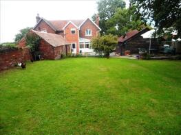 6, Taylor Wood Cottages, Doncaster Road, Wragby, Wakefield WF4 1QZ