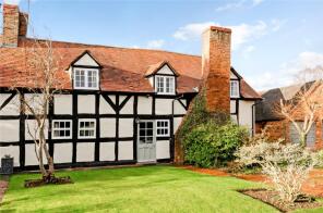 2, Birds Cottages, Wards Lane, Uphampton, Droitwich WR9 0JS