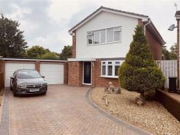 11, Marwood Close, Burnham-on-sea TA8 2ED