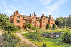 Cransford Hall, Low Road, Saxmundham IP17 2DY