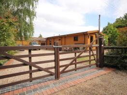 11, Dudmoor Farm Road, Christchurch BH23 6AQ