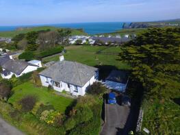 Ozwald, Back Lane, Bossiney, Tintagel PL34 0AU
