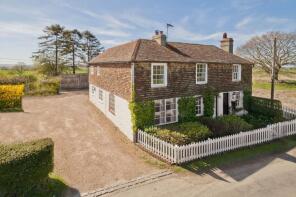 Willow Cottage, Canterbury Road, Ashford TN25 5LN