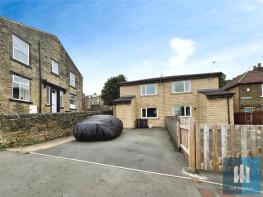 24b, Woodlands Mount, Halifax HX3 6HR