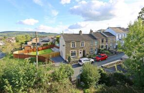 1 Min Y Ddol, Brynhill Terrace, Pontypridd CF38 1ED