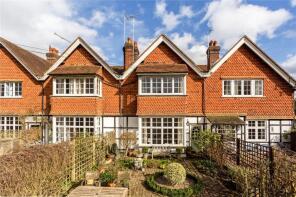 4, Upper Birtley, Haslemere Road, Brook, Godalming GU8 5LB
