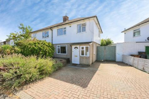 Radstock Way, Merstham, Redhill, Surrey, RH1