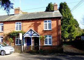 2, Rose Cottages, Ibthorpe Road, Andover SP11 0BB