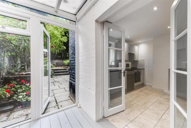 166 Shirland Road-11.jpg
