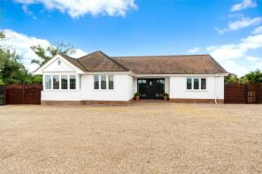 Mayford, Mersea Road, Colchester CO5 7QG