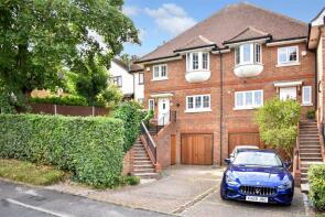 10, Grosvenor Mews, Grosvenor Road, Epsom KT18 6JL