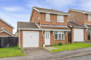 30, Bridle Way, Peacehaven BN10 7DF