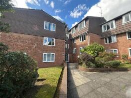 1, Chepstow Place, Douglas Road, Harpenden AL5 2HW