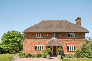 Drakes Well, Fowlers Lane, Marlborough SN8 4LP