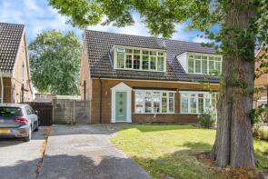 8, Lyme Chase, Seacroft, Leeds LS14 6XQ