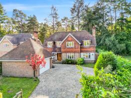 Briardale, Oakhill Road, Headley Down, Bordon GU35 8EW