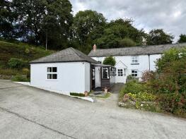 2, Little Trendeal, New Mills, Ladock TR2 4NJ
