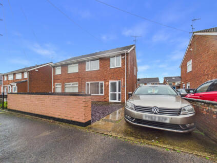 Sandy Point, Hull, HU11