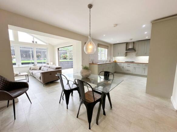 Dining Kitchen