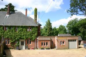 Playford Grange, Playford Mount, Woodbridge IP13 6PH