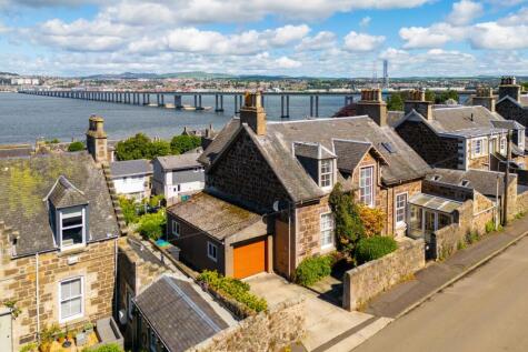 Tay Terrace, Newport-On-Tay, DD6