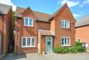 2, Watts Close, Northampton NN7 1PD
