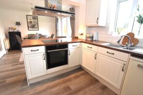 32, Tumulus Way, Colchester CO2 9SD