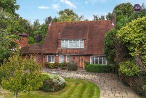 Grayling Cottage, Bridle Lane, Loudwater WD3 4JQ