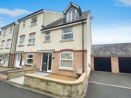 2, Long Orchard, Exeter EX5 7BA