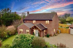 1, Highfield Close, Grantham NG32 2LH