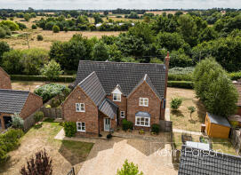 1 Church Farm House, Wymondham Road, New Buckenham NR16 2BG