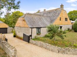 Thurston, Mow Barton Road, Kingsdon, Somerton TA11 7LG