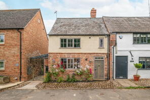 Bumble Bee Cottage, Main Street, Burton Overy LE8 9DL