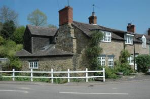 Streamside, The Square, Munslow SY7 9EY