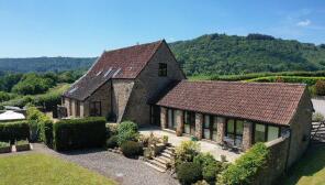 Gumbersland Barn, Bigsweir, St Briavels GL15 6RR