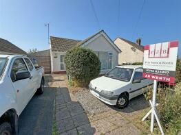 16, Lon Y Cyll, Pensarn, Abergele LL22 7RW