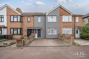 20, Beamway, Dagenham RM10 8XR