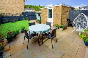 65, Common View, Midhurst GU29 0NU