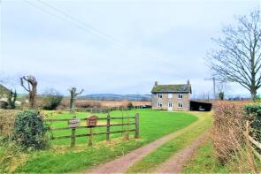 Moores Cottage, Road Past Courtneys Farm, Cullompton EX15 2NH
