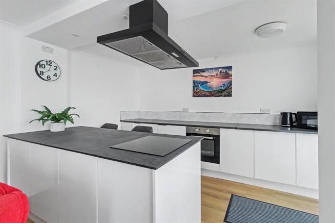 Kitchen/Living Area