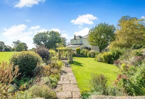 Manor End, The Fosse, North Curry, Taunton TA3 6LL
