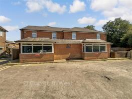 Flat 1, Neva House, Goldbridge Road, Uckfield TN22 3XL