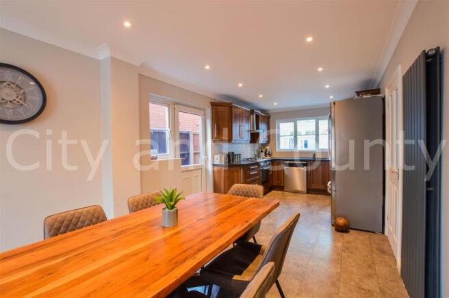 Kitchen Diner