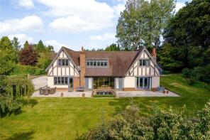 The New House, Parrotts Lane, Tring HP23 6NE