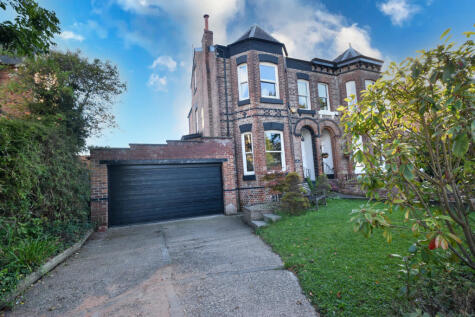 'Irlesmere' Irlam Road, Urmston, M41