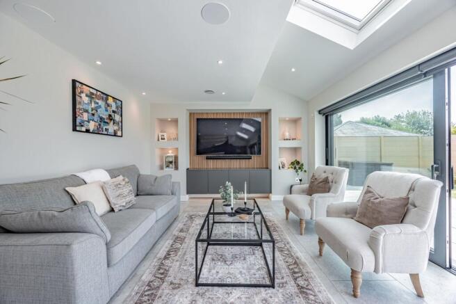 Open plan kitchen sitting area