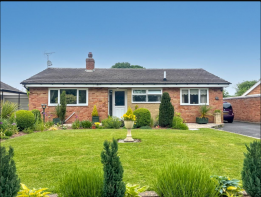 6, Croft Crescent, Leominster HR6 0BH